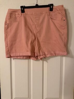 Time and Tru Blush Pink High Waist Casual Shorts